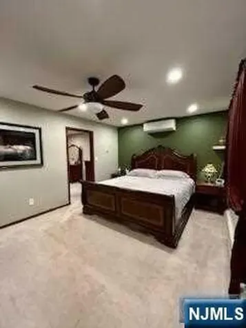 17 Locust Street Wanaque NJ 07420