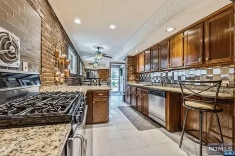 375 Colfax Avenue Clifton NJ 07013