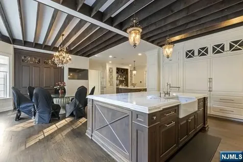 51 Chestnut Ridge Road Saddle River NJ 07458