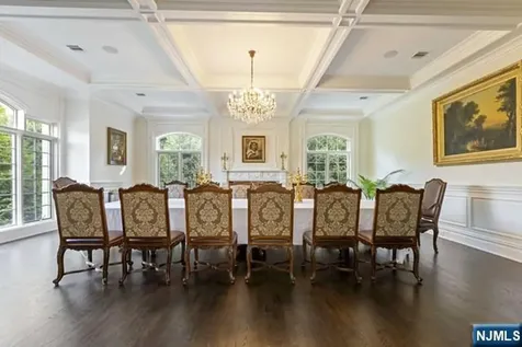51 Chestnut Ridge Road Saddle River NJ 07458