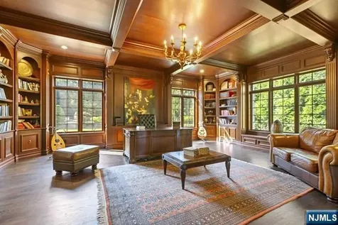 51 Chestnut Ridge Road Saddle River NJ 07458