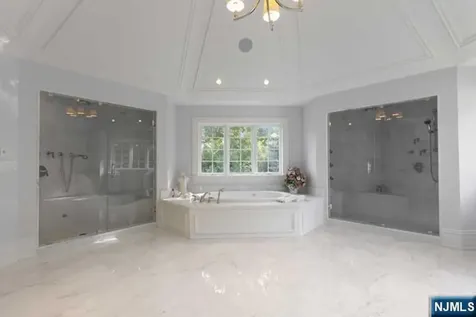 51 Chestnut Ridge Road Saddle River NJ 07458