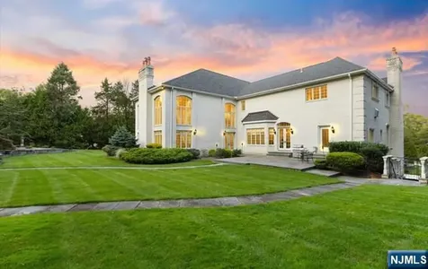 51 Chestnut Ridge Road Saddle River NJ 07458