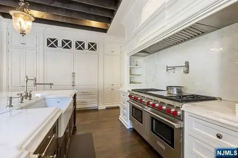 51 Chestnut Ridge Road Saddle River NJ 07458