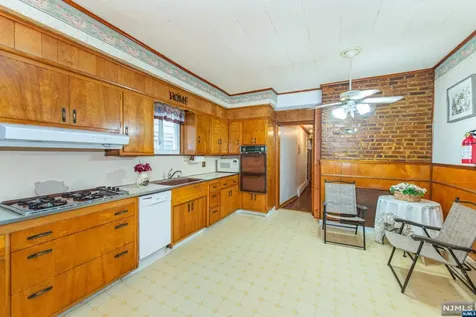 19 Barbara Street Newark NJ 07105