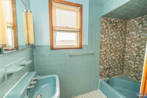 19 Barbara Street Newark NJ 07105