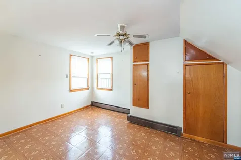 19 Barbara Street Newark NJ 07105
