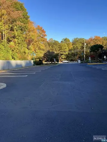 385 Route 9w Alpine NJ 07620