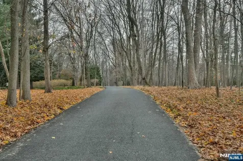 813 E Saddle River Road Ho-ho-kus NJ 07423