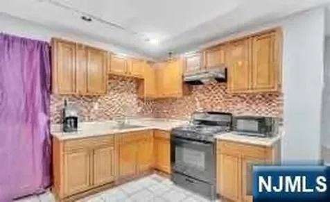 452 Minton Place Orange NJ 07050