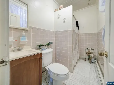 44 Cedar Street Paterson NJ 07501