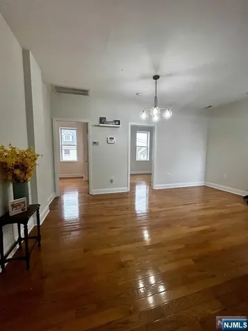 80 Bay Street Montclair NJ 07042