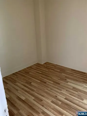 115 Oraton Street Newark NJ 07104