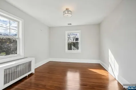 117 Park Avenue Cresskill NJ 07626