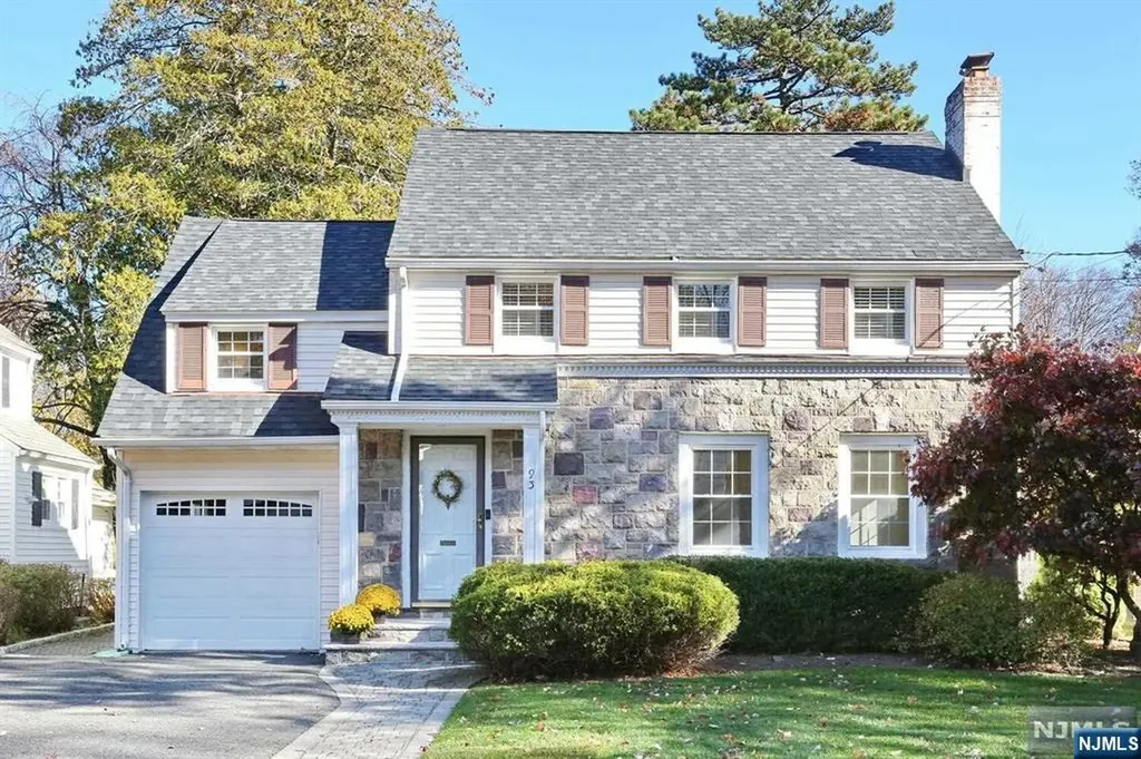 93 S Highwood Avenue Glen Rock NJ 07452