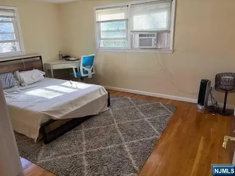 94 Cortland Place Tenafly NJ 07670
