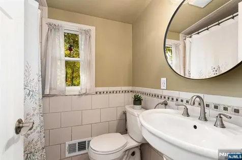 66 Elmwood Terrace West Caldwell NJ 07006
