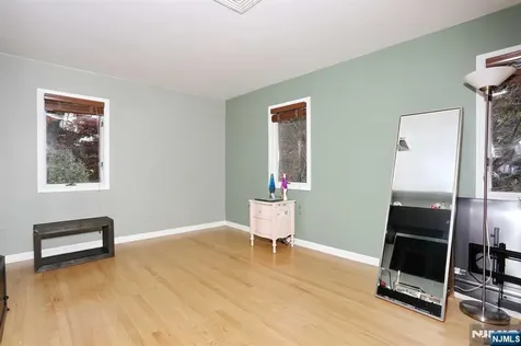 65 Engle Street Cresskill NJ 07626
