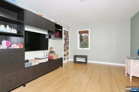 65 Engle Street Cresskill NJ 07626
