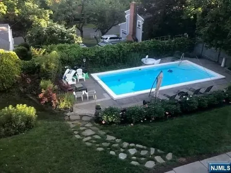 65 Engle Street Cresskill NJ 07626