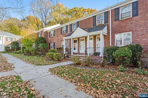 191 Knickerbocker Road Englewood NJ 07631