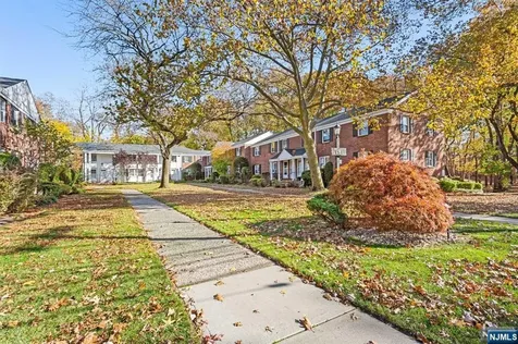 191 Knickerbocker Road Englewood NJ 07631