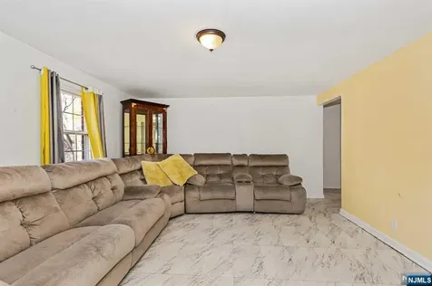 191 Knickerbocker Road Englewood NJ 07631