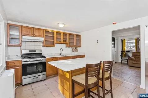 191 Knickerbocker Road Englewood NJ 07631