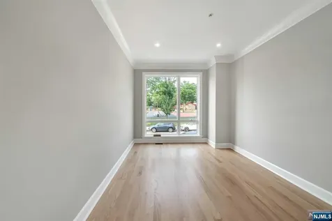 475 Oakdene Avenue Cliffside Park NJ 07010