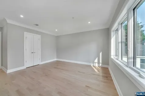 475 Oakdene Avenue Cliffside Park NJ 07010