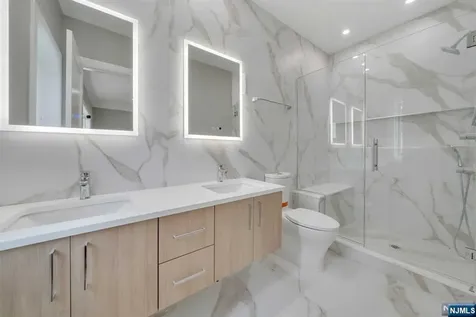 475 Oakdene Avenue Cliffside Park NJ 07010