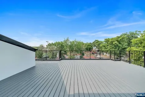 475 Oakdene Avenue Cliffside Park NJ 07010