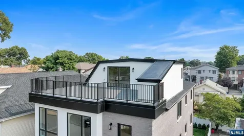 475 Oakdene Avenue Cliffside Park NJ 07010