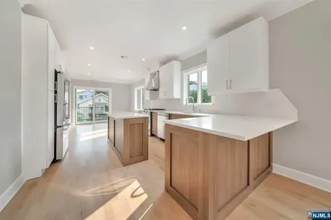475 Oakdene Avenue Cliffside Park NJ 07010
