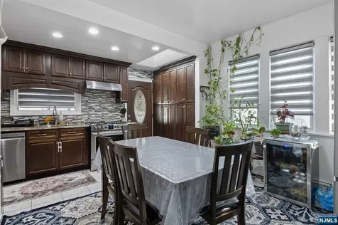 32-34 Arlington Avenue Paterson NJ 07502