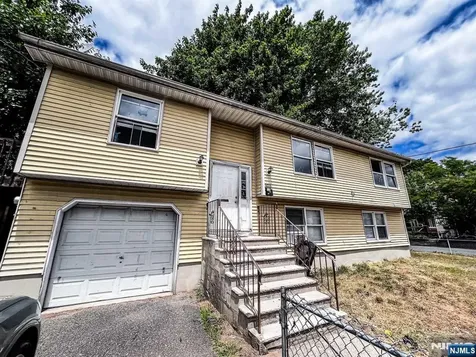 678-680 E 23rd Street Paterson NJ 07504