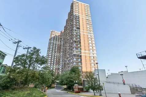 100 Old Palisade Road Fort Lee NJ 07024