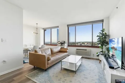 100 Old Palisade Road Fort Lee NJ 07024