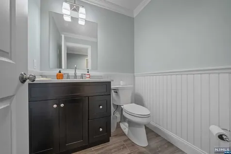 656 Wyndemere Avenue Ridgewood NJ 07450