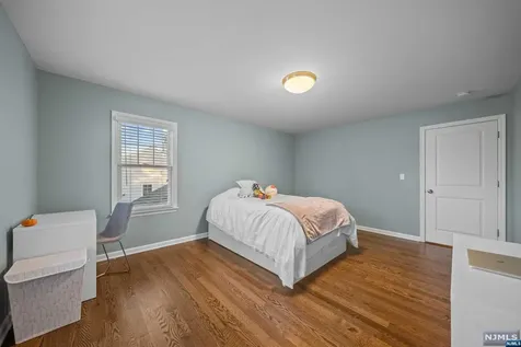656 Wyndemere Avenue Ridgewood NJ 07450