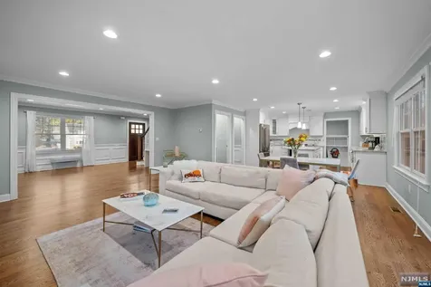656 Wyndemere Avenue Ridgewood NJ 07450