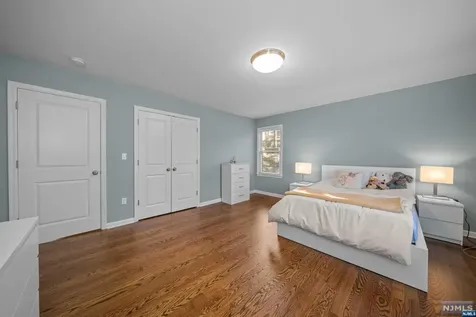 656 Wyndemere Avenue Ridgewood NJ 07450