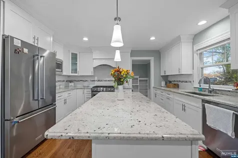 656 Wyndemere Avenue Ridgewood NJ 07450