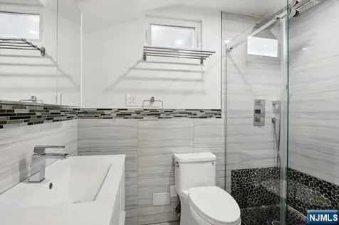 118 Sunset Lane Tenafly NJ 07670
