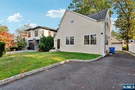 118 Sunset Lane Tenafly NJ 07670