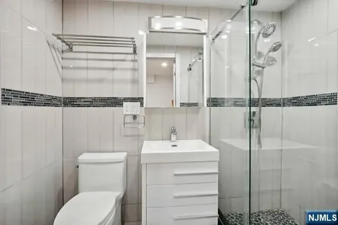 118 Sunset Lane Tenafly NJ 07670