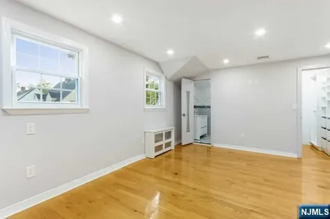 118 Sunset Lane Tenafly NJ 07670