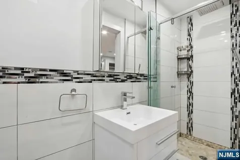 118 Sunset Lane Tenafly NJ 07670