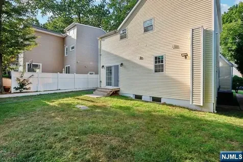 118 Sunset Lane Tenafly NJ 07670