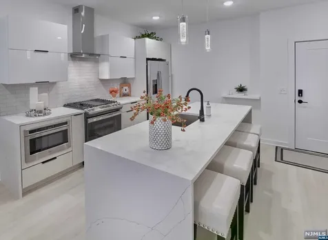8 Tice Road Franklin Lakes NJ 07417